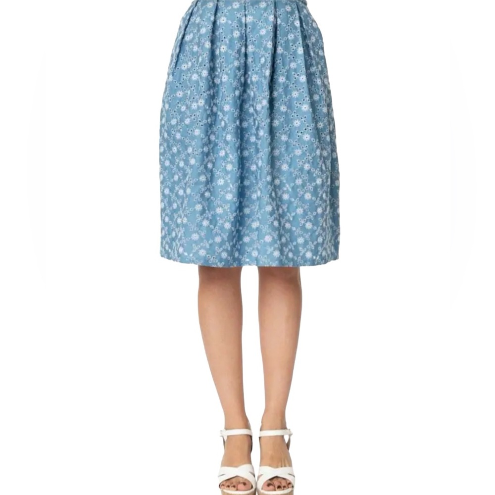 Unique Vintage Chambray Floral Denim Eyelet Jayne Swing Skirt Size 4X NWT - Picture 8 of 16